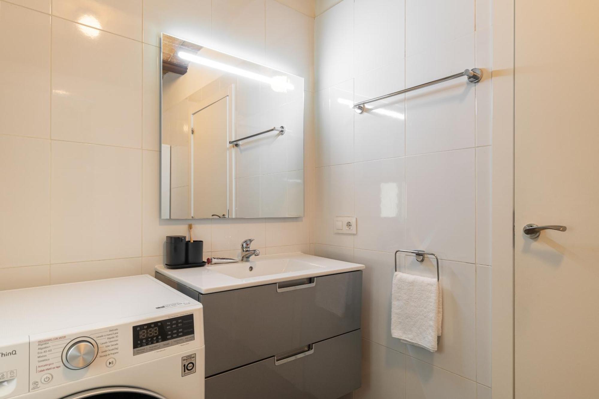 Collblanc Apartment By Olala Homes L'Hospitalet de Llobregat Exterior foto